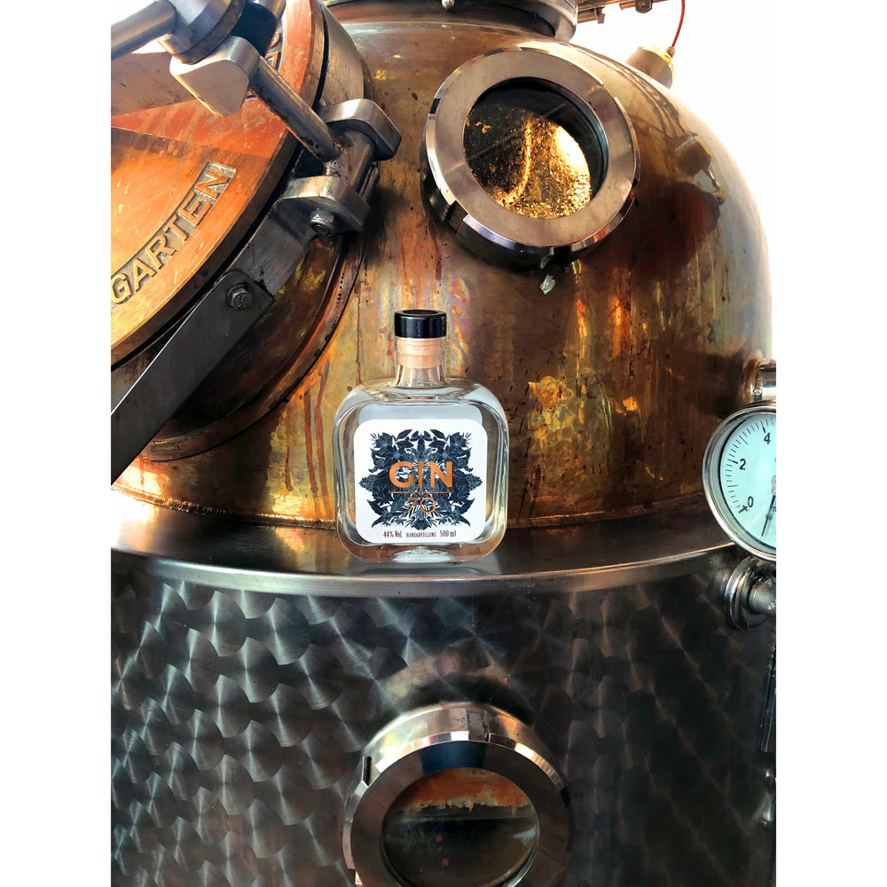 Gin70 vor dem Brennkessel