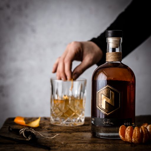 neeka GINRUM - GiNFAMILY