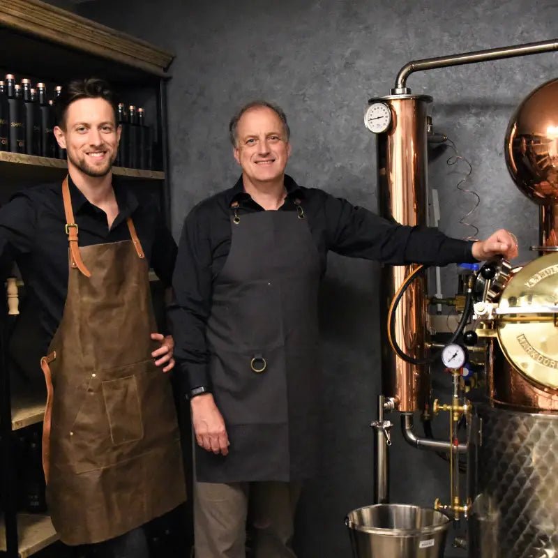 SHADOWS Franconian Dry Gin - GiNFAMILY